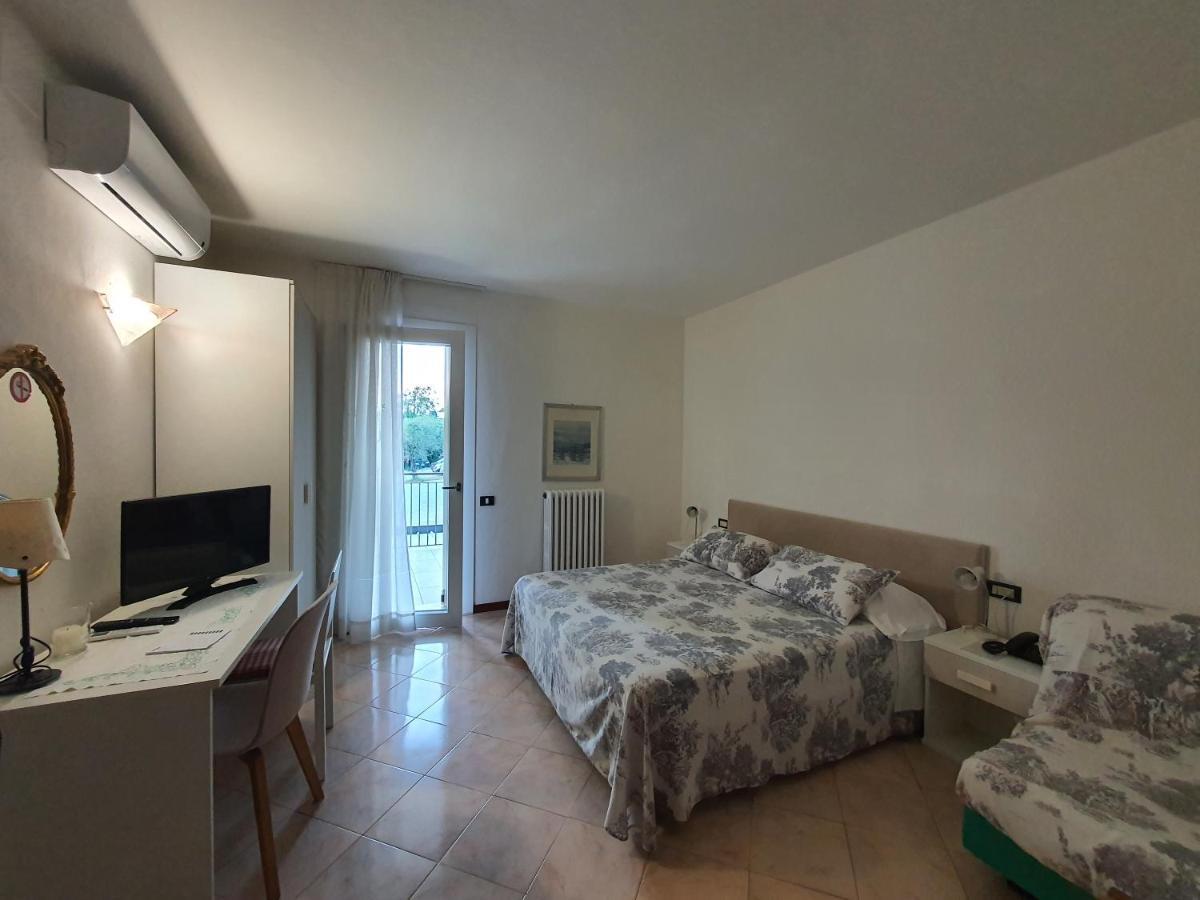 Albergo Campagnola لاتيزي المظهر الخارجي الصورة